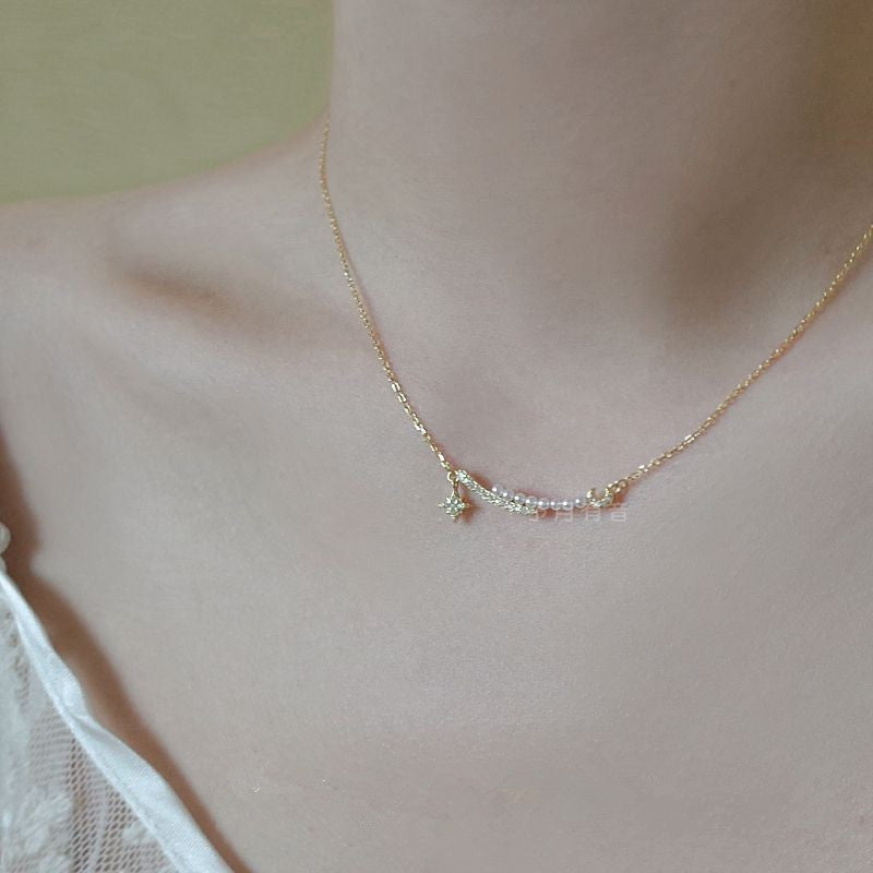 Women's Pearl Retro Gentle Elegant Necklace